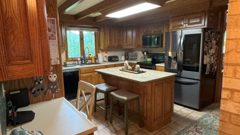 562 Larry and Linda Lane, Brandywine, West Virginia 26802, 3 Bedrooms Bedrooms, ,2 BathroomsBathrooms,Homes,SGR,Larry and Linda Lane,1094