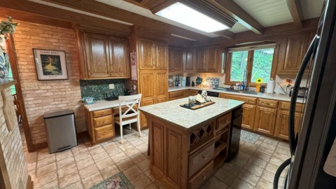 562 Larry and Linda Lane, Brandywine, West Virginia 26802, 3 Bedrooms Bedrooms, ,2 BathroomsBathrooms,Homes,SGR,Larry and Linda Lane,1094