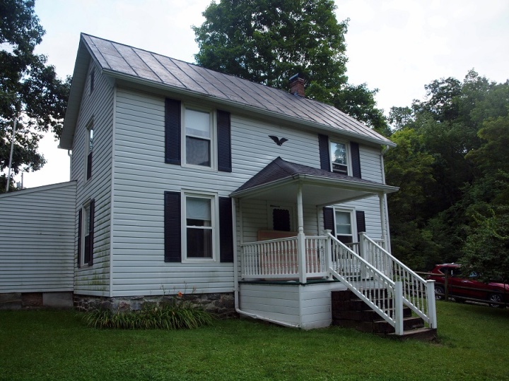 121 Never Ending Lane, Circleville, West Virginia 26804, 3 Bedrooms Bedrooms, ,1 BathroomBathrooms,Homes,SGR,Never Ending Lane,1116