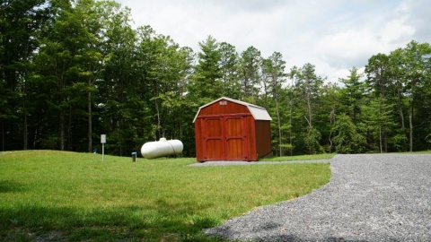 770 Oak Ridge Rd., Sugar Grove, West Virginia 26815, 3 Bedrooms Bedrooms, ,4 BathroomsBathrooms,Homes,SGR,Oak Ridge Rd.,1117